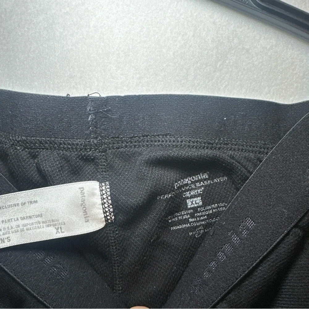 Patagonia Men’s Performance Base layer Pant  SIZE‎ XL Color Black
